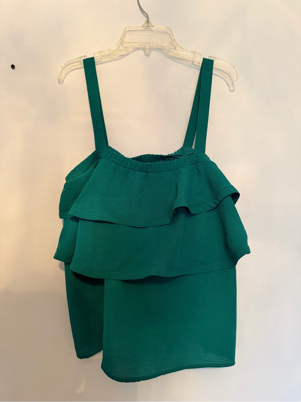 Women’s Ruffle Cami Top - Sleeveless Layered Style - Size L